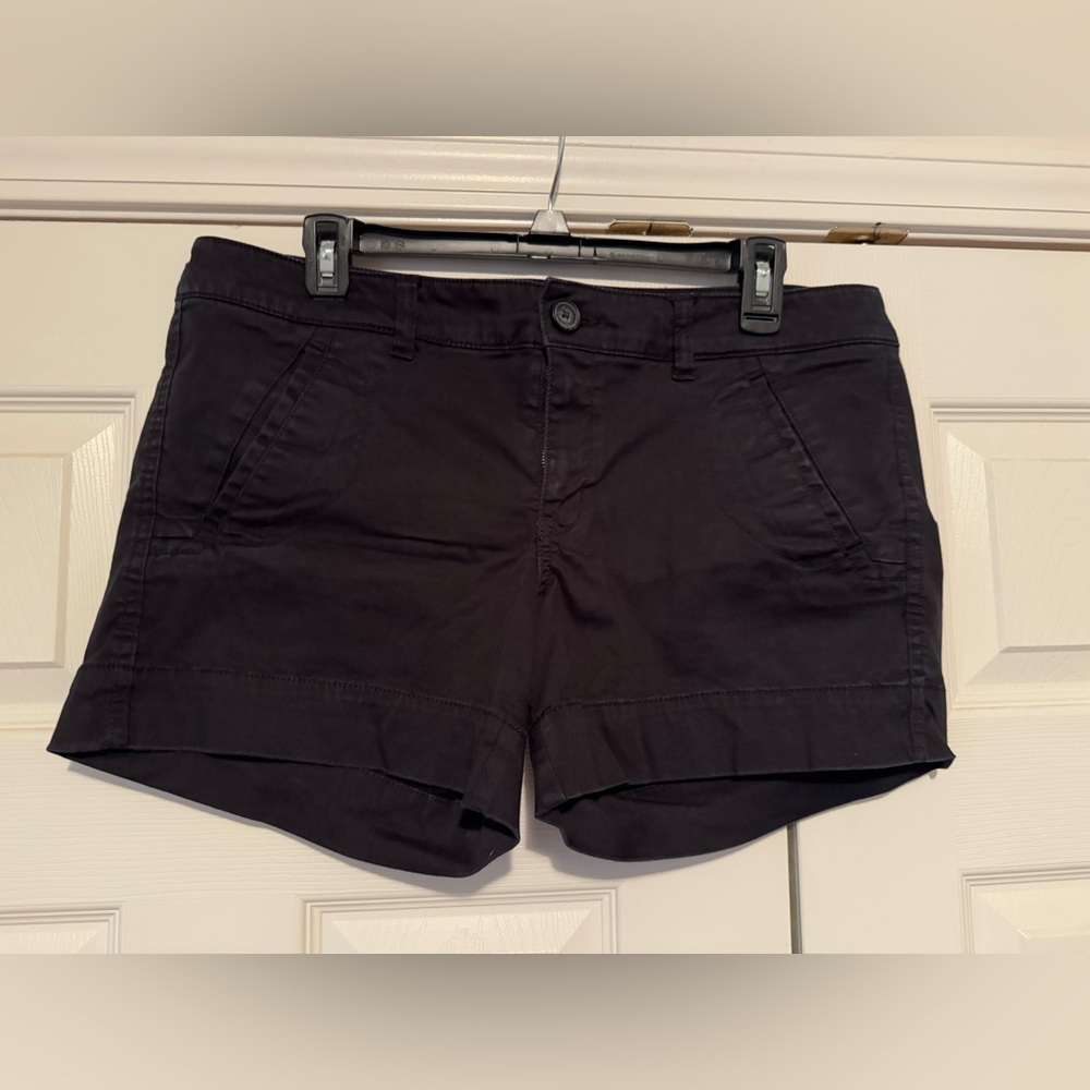 Black American Eagle shorts